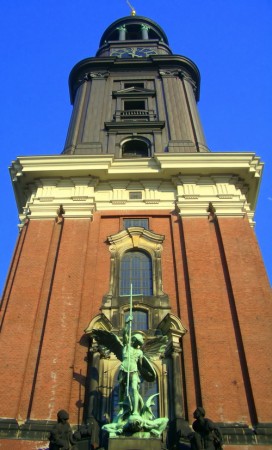 Башня собора